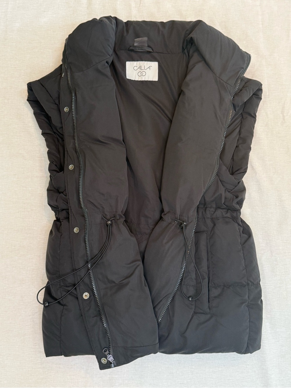 Calla Black Puffer Vest Size S/M EUC - Picture 3 of 10